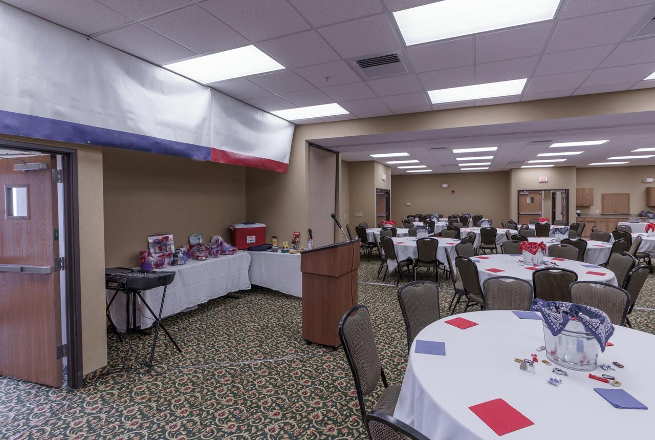 Supertel Inn And Conference Center Creston Bagian luar foto